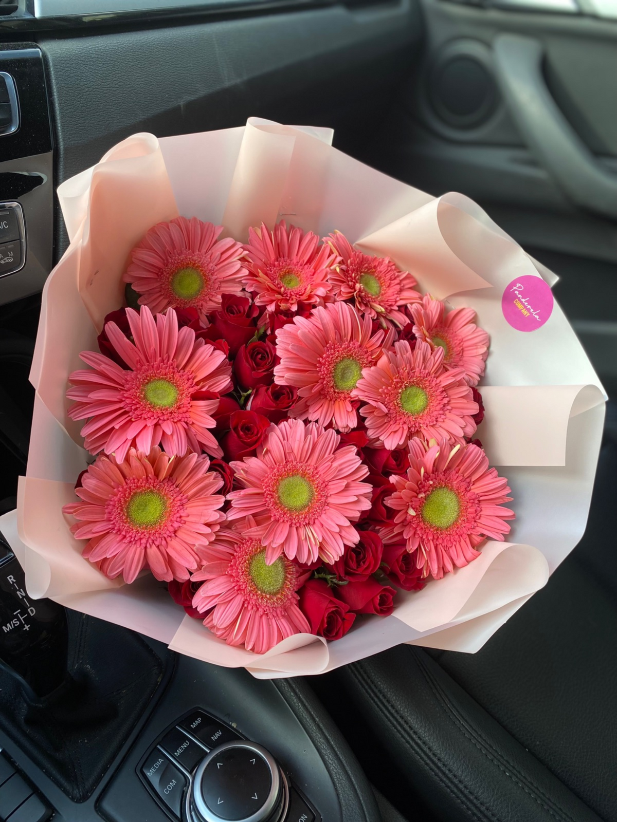 Ramo 50 Rosas con Gerberas